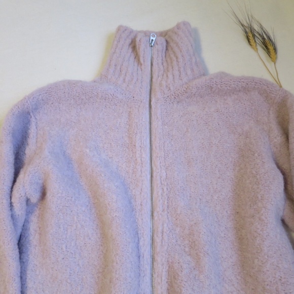 ARITZIA Wilfred Free Gwyneth Half Zip Sweater - Picture 3 of 9